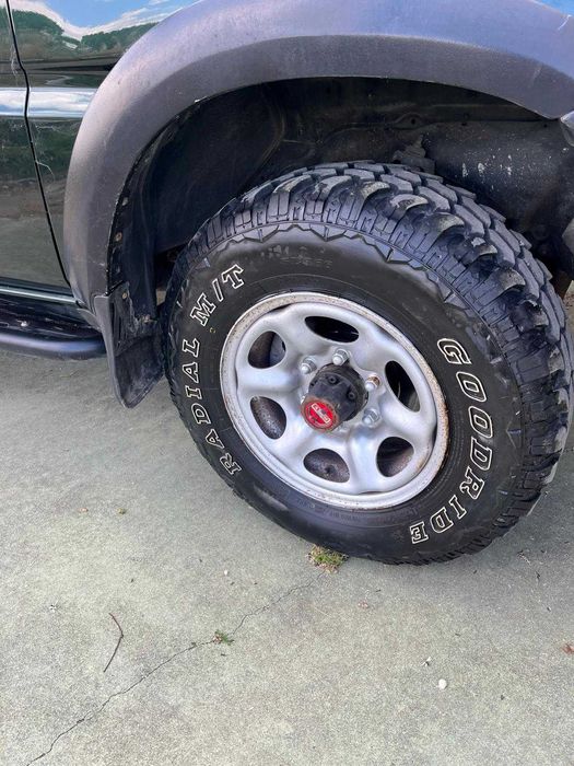 Nissan Terrano impecável