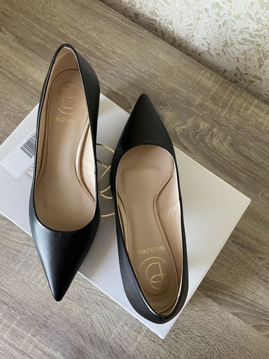 Кожаные туфли Baldowski