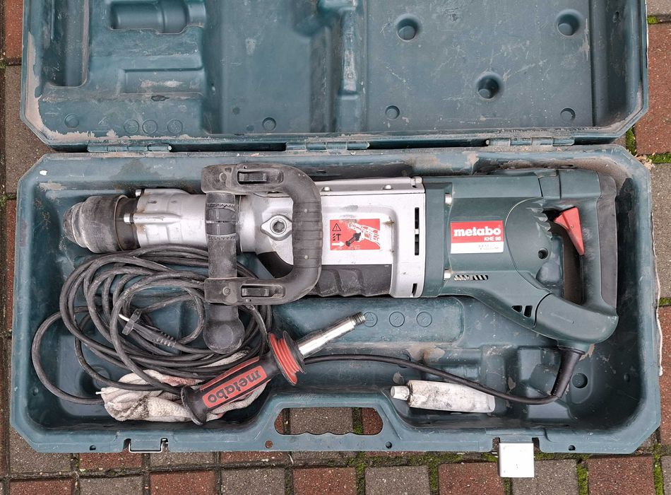 METABO młot wiercąco-kłujący SDS-MAX 1700W 20J 11,8kg KHE96