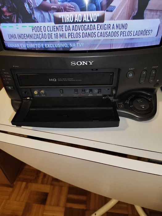 Sony Trinitron KV-V1410E 14" Vintage | TV CRT Clássica Made in Spain