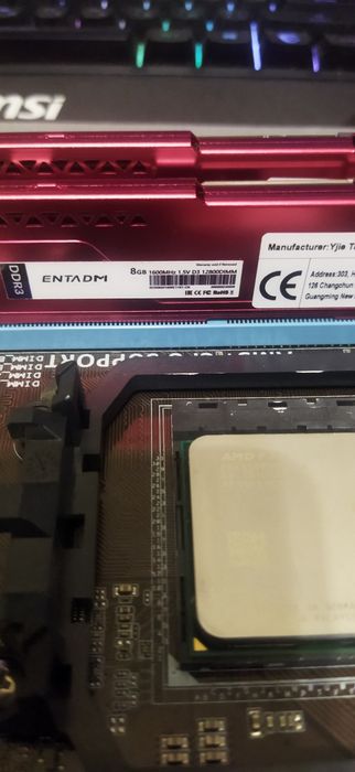 Продам материнскую плату с процесором и оперативной памяти