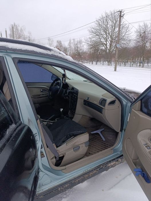 Продаж авто volvo v40