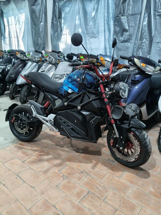 Електроскутер Електро мотоцикл Racer Brutal B-200LA літієва батарея 40