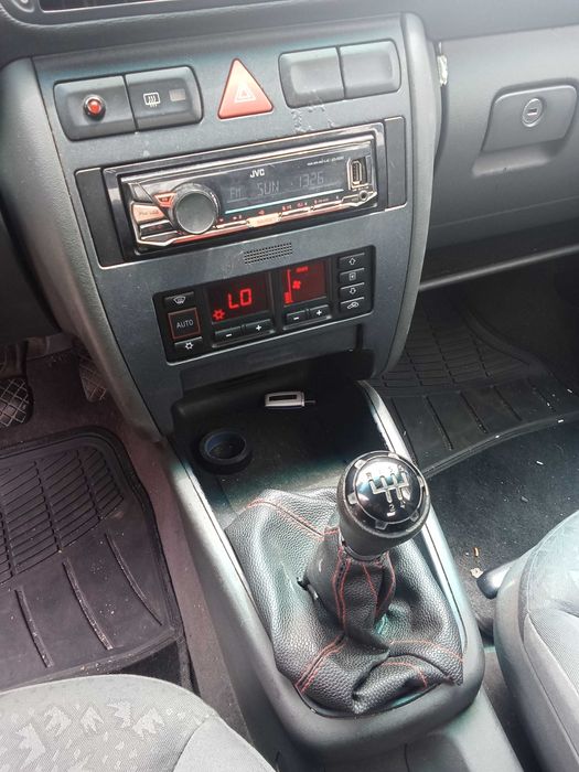 Audi A3 1.6 gasolina