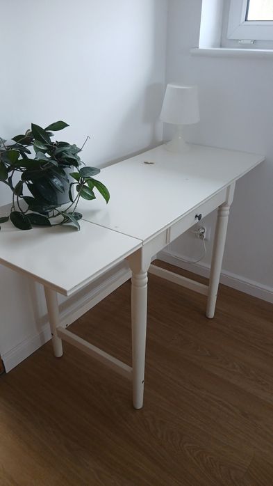 Biurko\stolik IKEA drewniane.