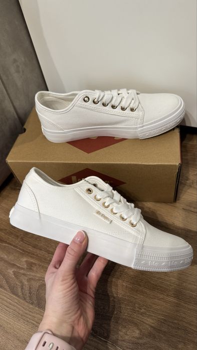 Biale trampki damskie Lee Cooper roz. 38