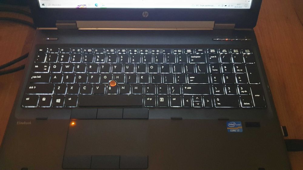 Laptop HP EliteBook 8570w potężna maszyna obliczeniowa