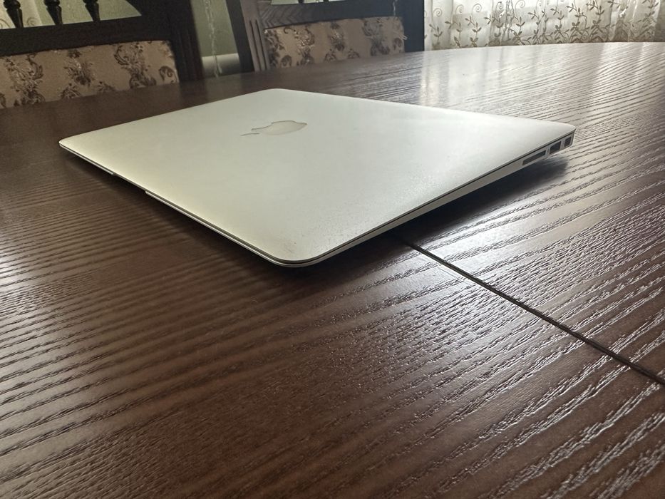 MacBook Air 13(2012р) i5 A1466