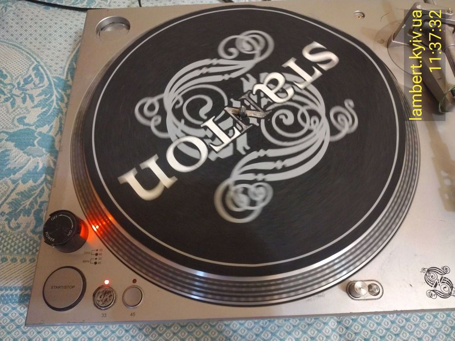 вініловий програвач Stanton STR8-50