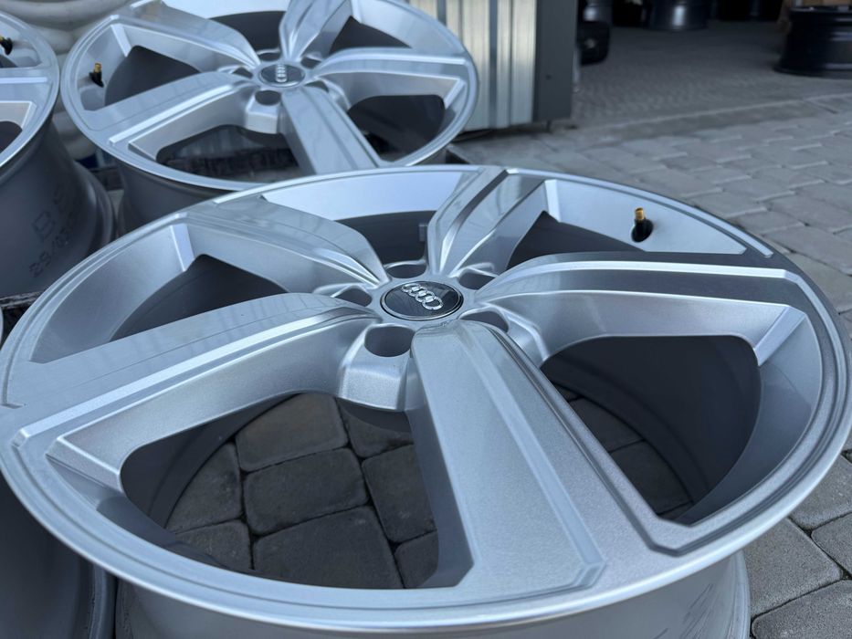 Диски Audi R20 5x112 9J ET38 e TRON Sportback Q5 Skoda Seat Mercedes