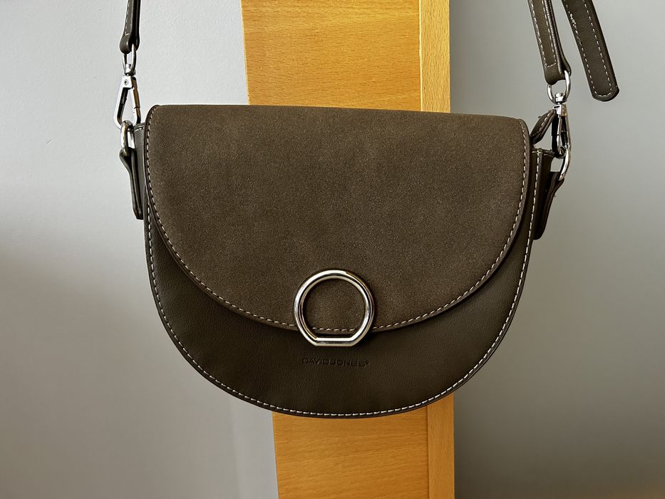 Mala de senhora David Jones