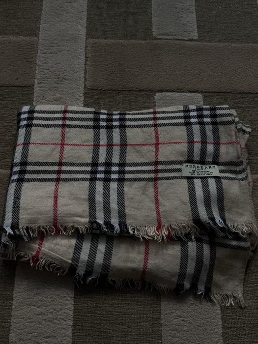 Палантин Burberry