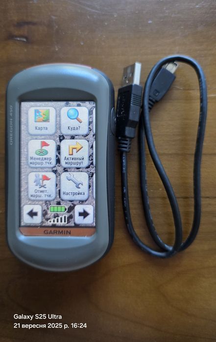 Портативний GPS-навігатор Garmin Oregon 450