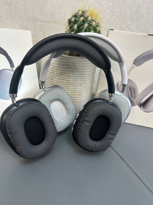 Наушники P9 Pro Max Bluetooth
(черные и белые).