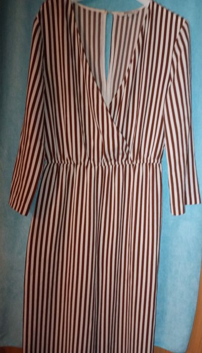 Kremowo-brązowe kombinezon