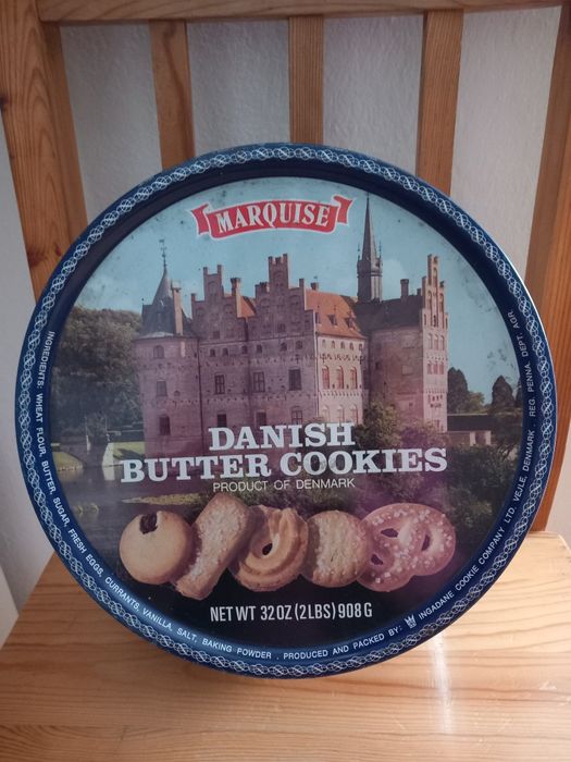 Metalowa puszka Danish Butter Cookies.