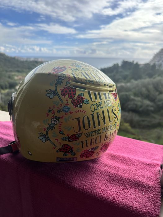 Capacetes infantil e feminino