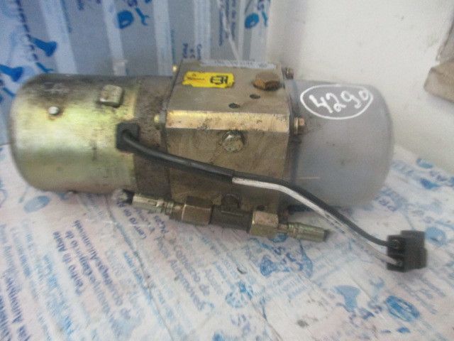 Bomba central dos travões VOLKSWAGEN Golf III (1H1)