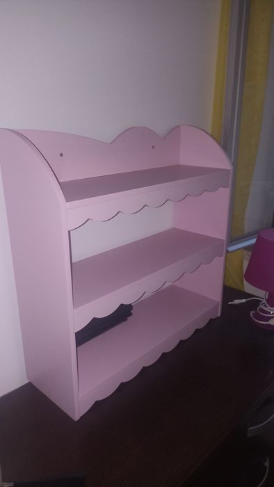 Prateleira Infantil Vertbaudet – Rosa (Design Recortado)