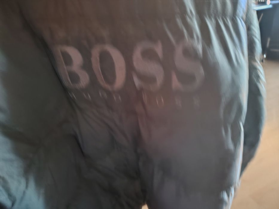 Kurtka zimowa jesienna Hugo Boss L