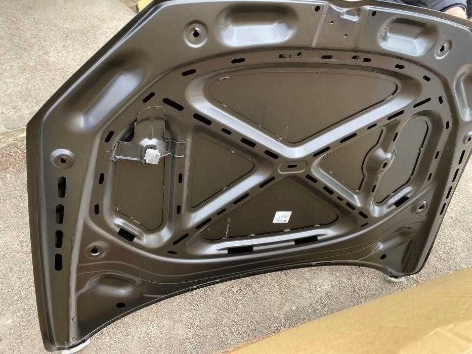 Капот VW Passat B 7 12-16 USA Пассат Б7 США Запчасти