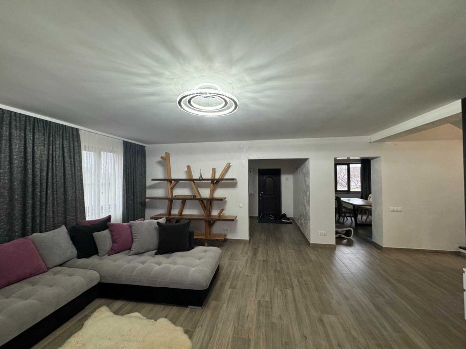 Продається будинок в Сутисках