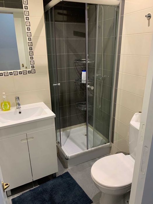 Alugo quarto em apartamento a 5 min da Universidade Católica