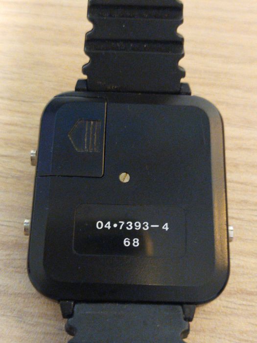 Zegarek mówiący z lat 80