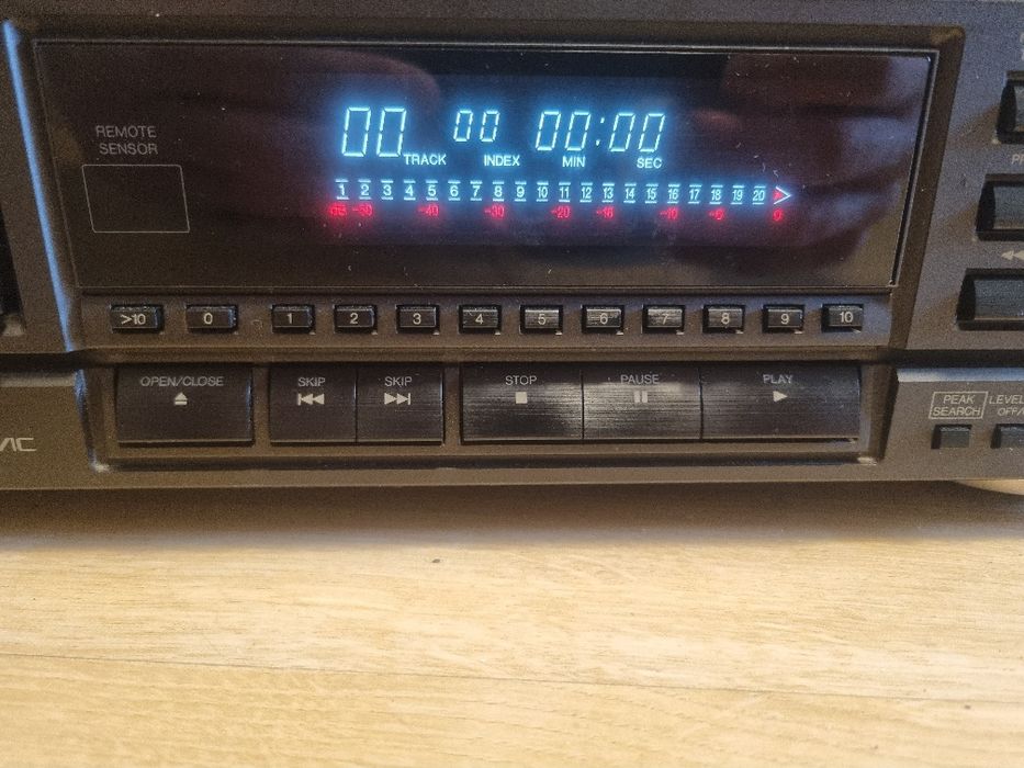 Technics SL-PG400a - Compact Disc Player