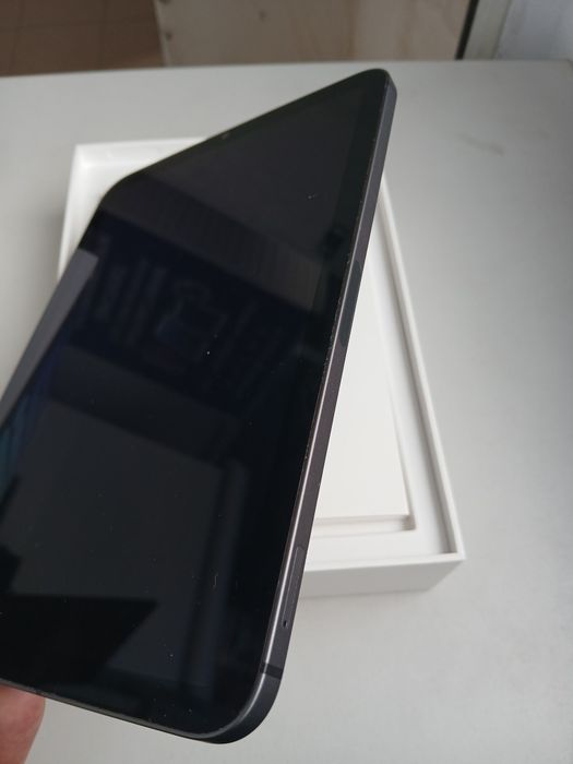 Apple iPad mini 6 WiFi+LTE 64 Гб