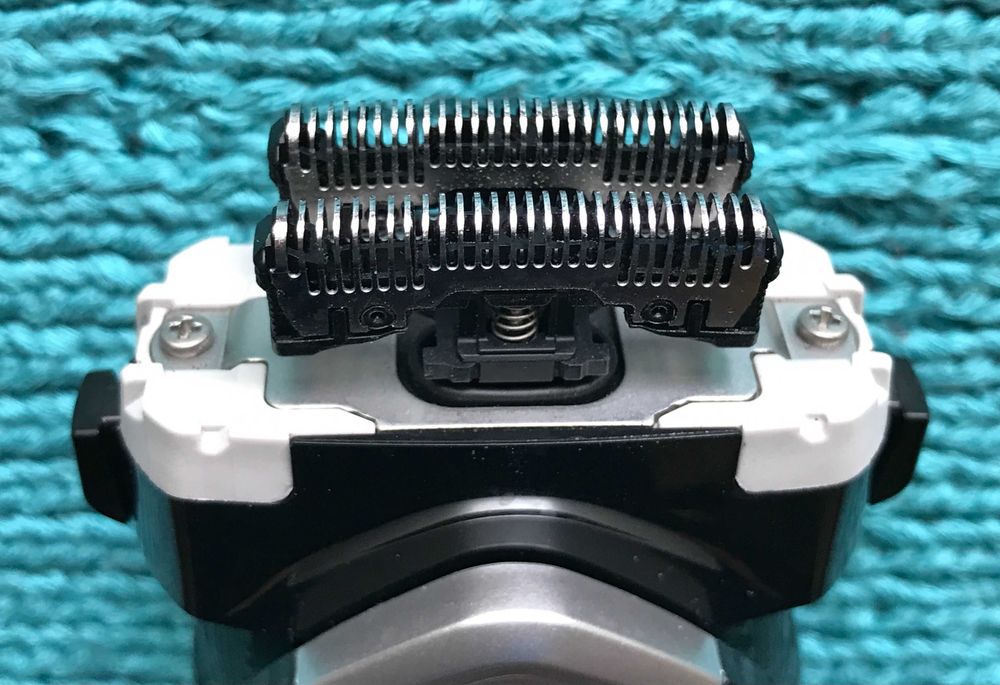 Состояние 9/10 Panasonic ES-GA21 ES-GA21-S820 (Японский аналог ES-RT37-S520 и ES-RT77-S520) полная комплектация Бритва Электробритва Електробритва