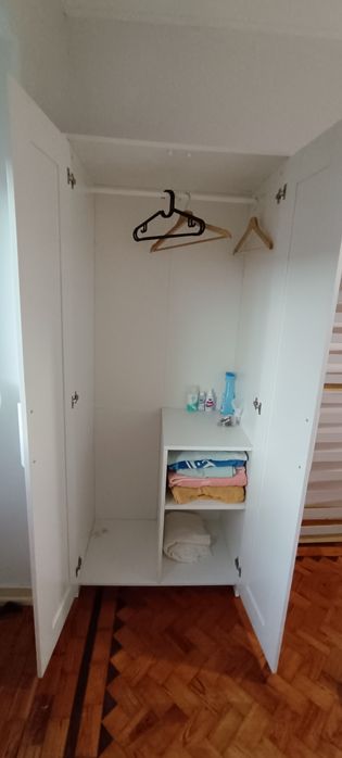 Roupeiro IKEA Brimnes 78 x 190