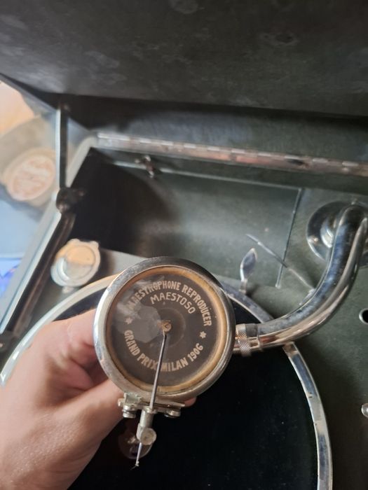 Gramophone + 4 discos