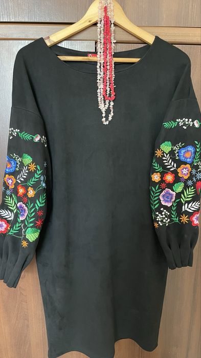 Пляття з вишивкою фірми Галичанка