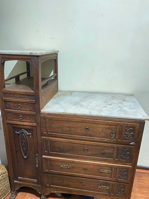 vendo moveis antigos com bancada em mármore intacta