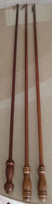 lote de 3 puxadores de cortinados em madeira