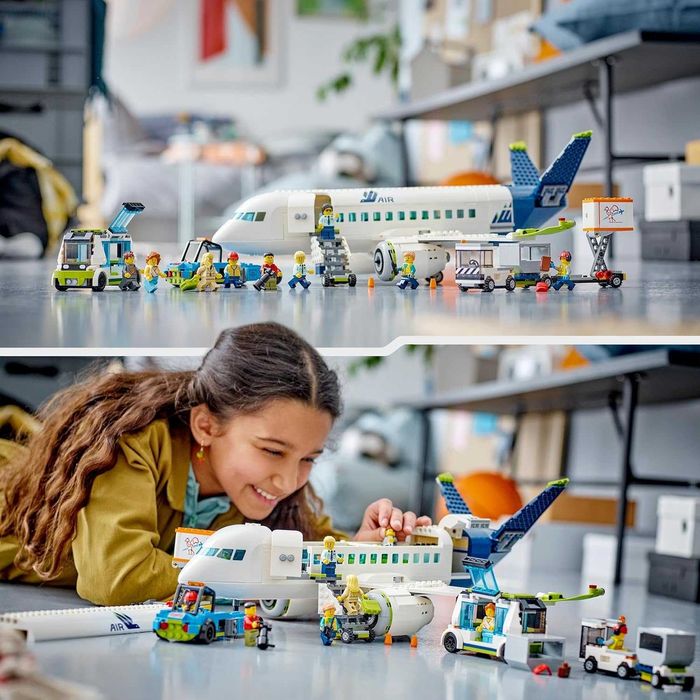 LEGO  City 60367 Avião de passageiros