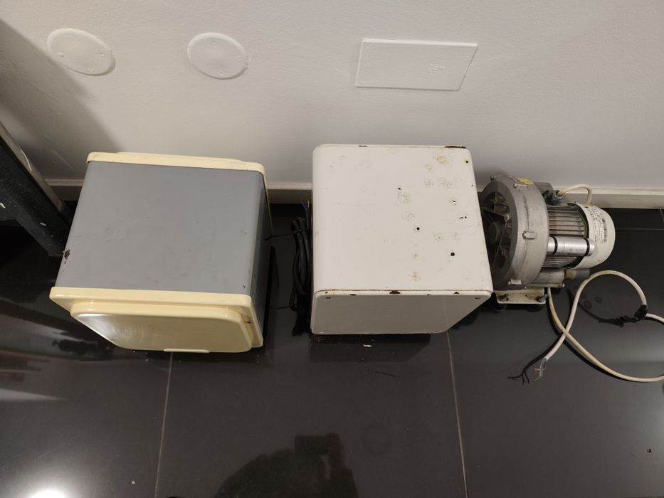 Motor aspiração dentário