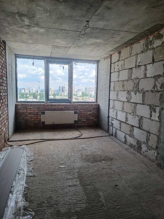 Продам для великої сім'ї 2к квартиру Нивки Щербаківського 52