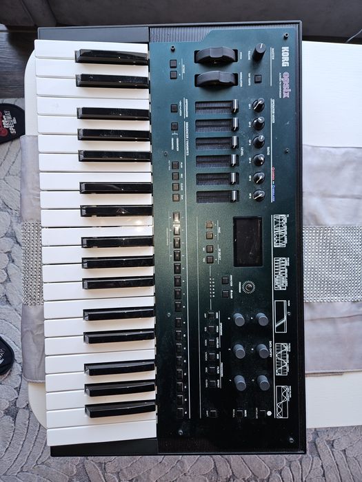 Korg opsix polecam