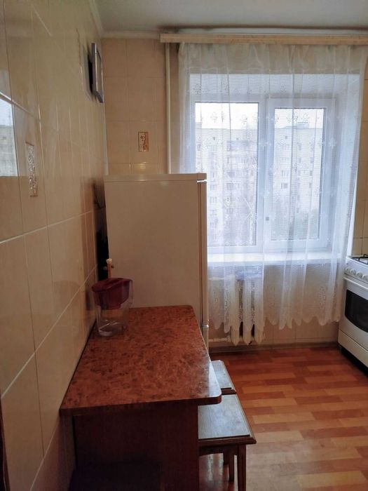 Сдам на небольшой срок. Центр Житомира, евроремонт, стиральная машинка