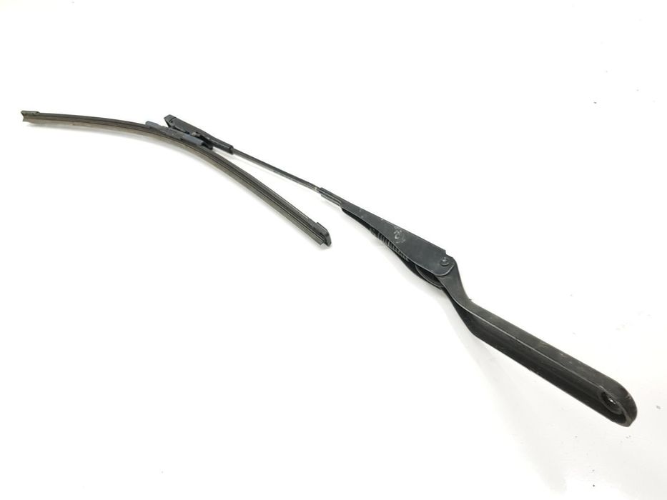 Braço Limpa-Vidros Esquerdo Bmw Serie 1 Berlina E81E87