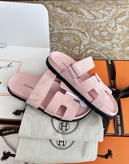 Останні Рожеві шльопанці Hermes найвища якість  38