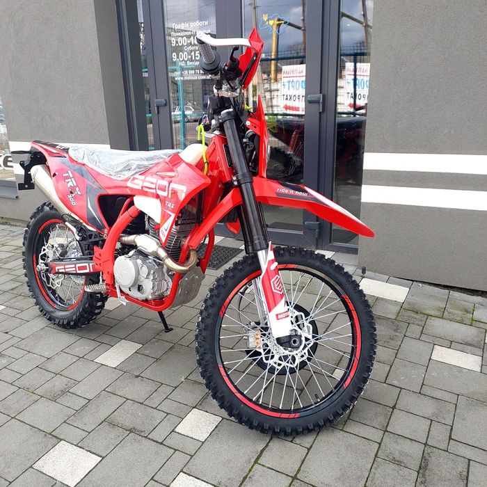 Мотоцикл GEON TRX 300 YGH, LX176FMN, 26 к.с, 21/18 балансвал, доставка