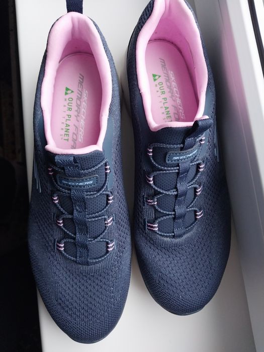 Кроссовки Skechers