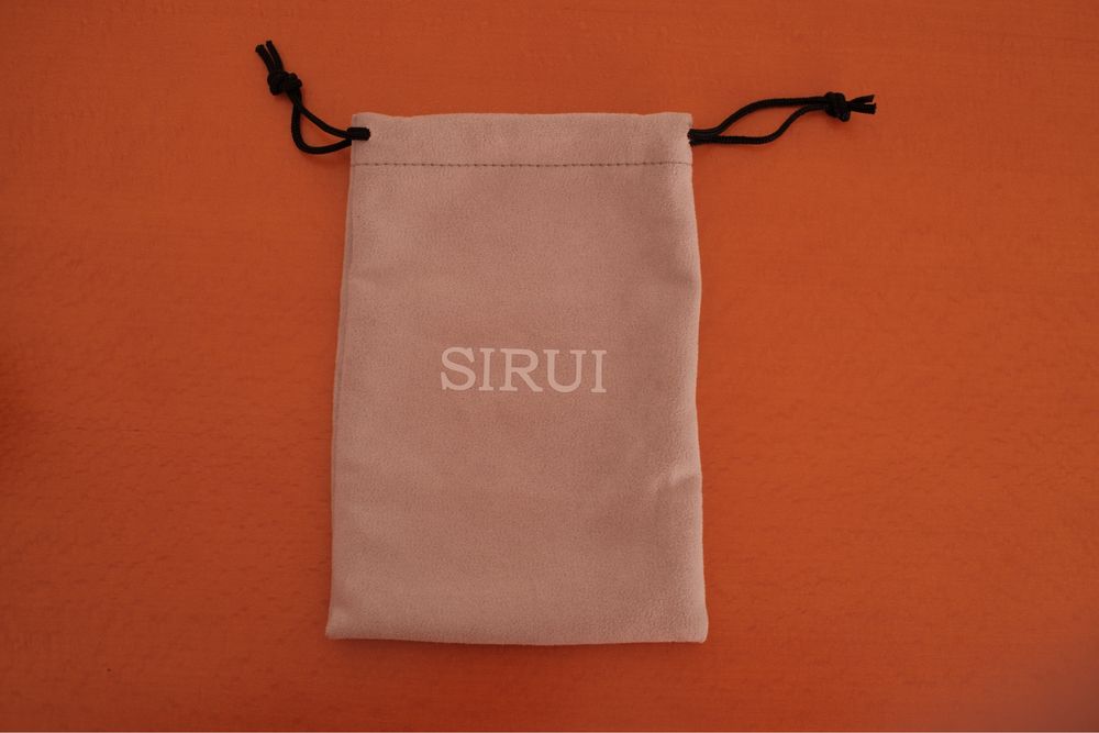 Lente Sirui 24mm T1.2 - Nightwalker Series