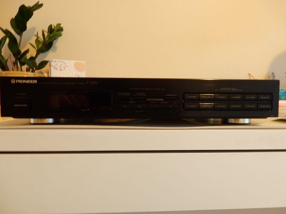 Equalizador Pioneer GR-777 + sintonizador Pioneer F-229L (Bom Estado)