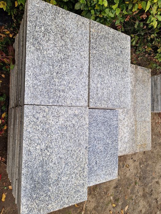 Płyty granitowe 40x60x3cm płytki granit