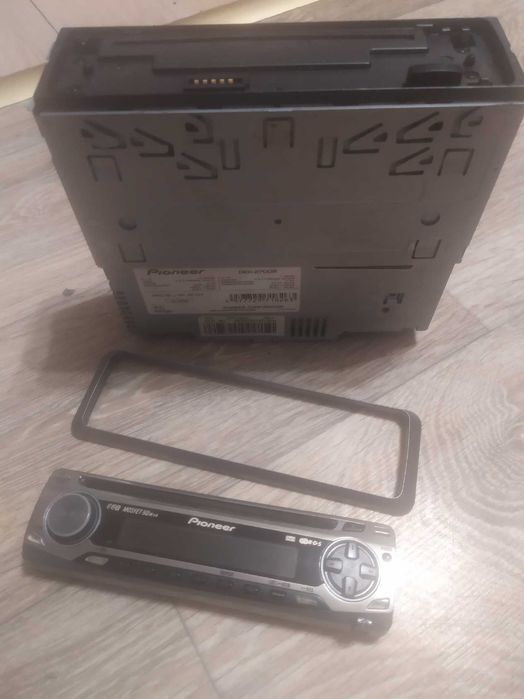 Radio samochodowe Pioneer DEH-2700R