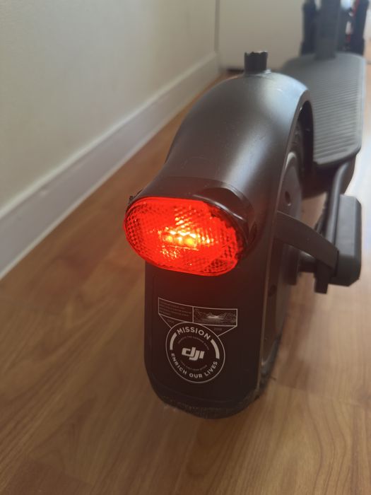 Електросамокат Xiaomi Mi Electric Scooter Elite
